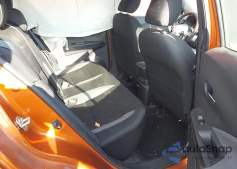 2020 Nissan Kicks Sv Xtronic Cvt z USA, uszkodzony, nr VIN 3N1CP5CV3LL535024